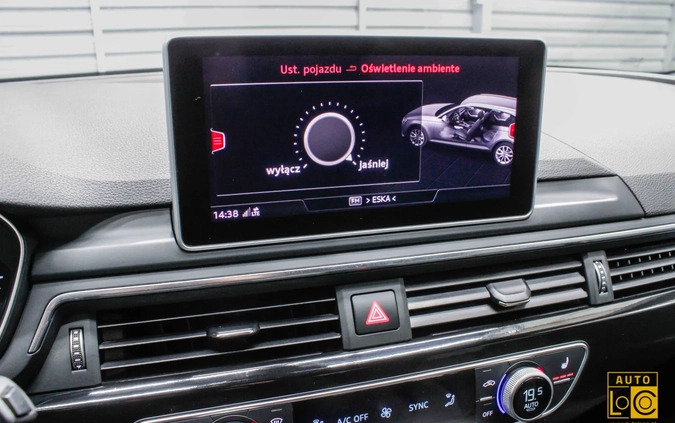 Audi A4 cena 105555 przebieg: 120000, rok produkcji 2018 z Sianów małe 562